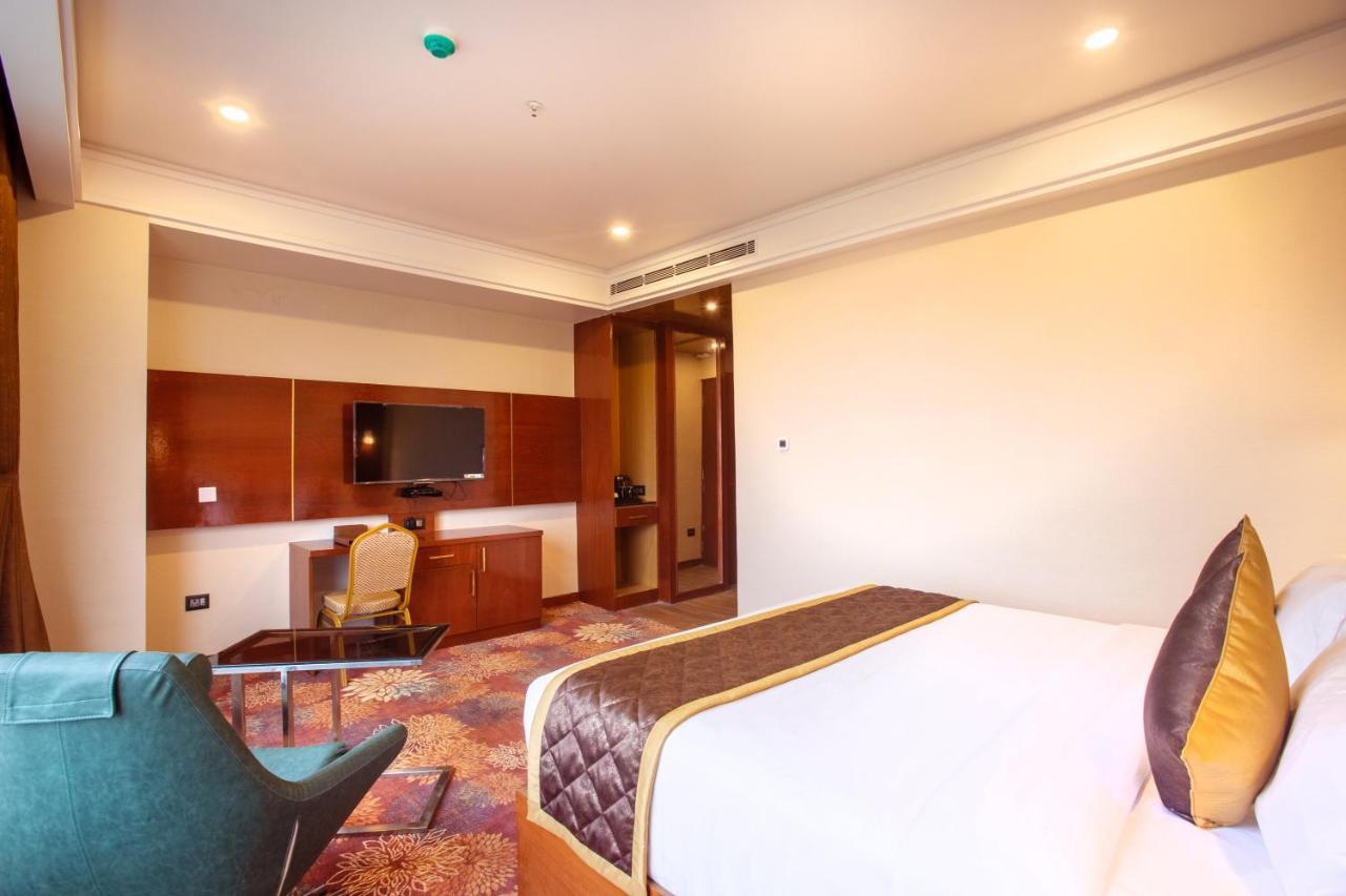Kingston Hotel Bangalore Eksteriør billede