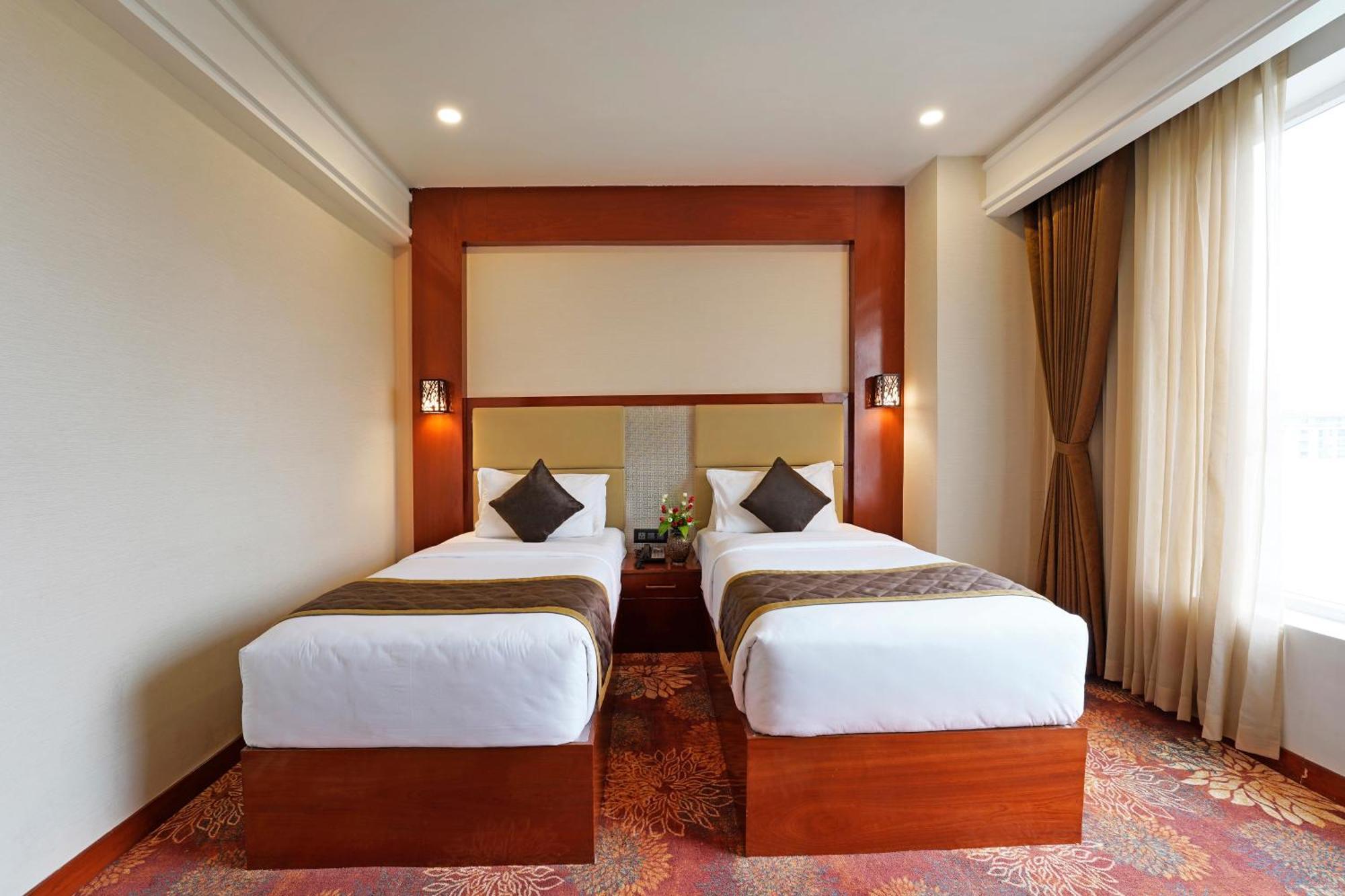 Kingston Hotel Bangalore Eksteriør billede