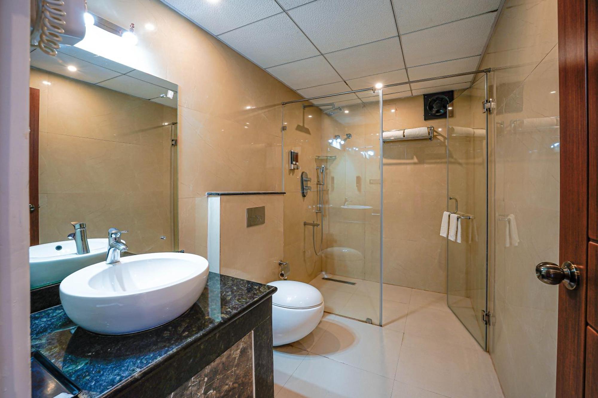 Kingston Hotel Bangalore Eksteriør billede